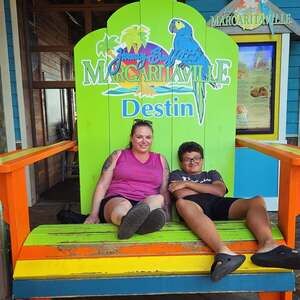 Meet your Posher, Mel